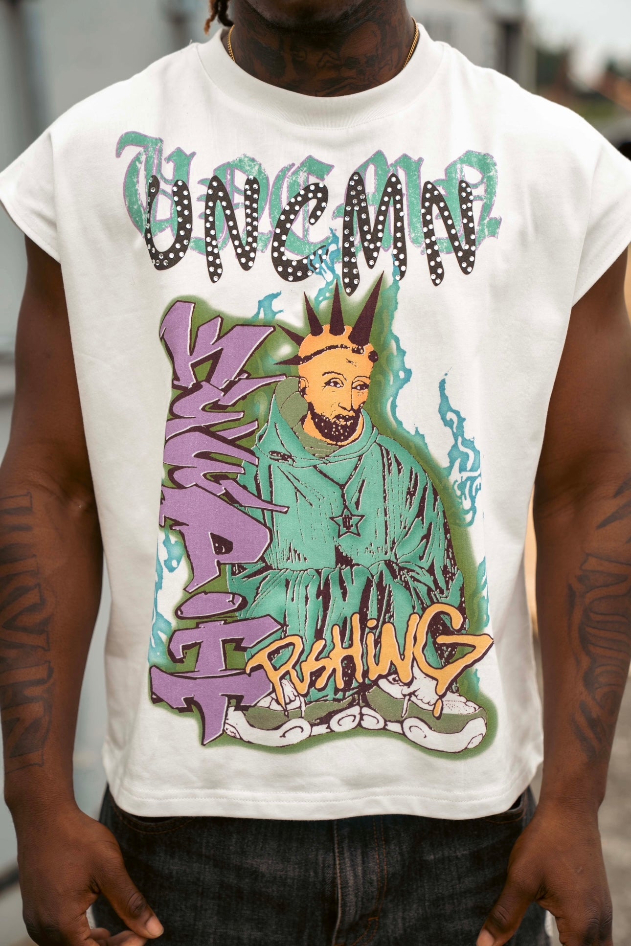 MONK CUT OFF TEE
